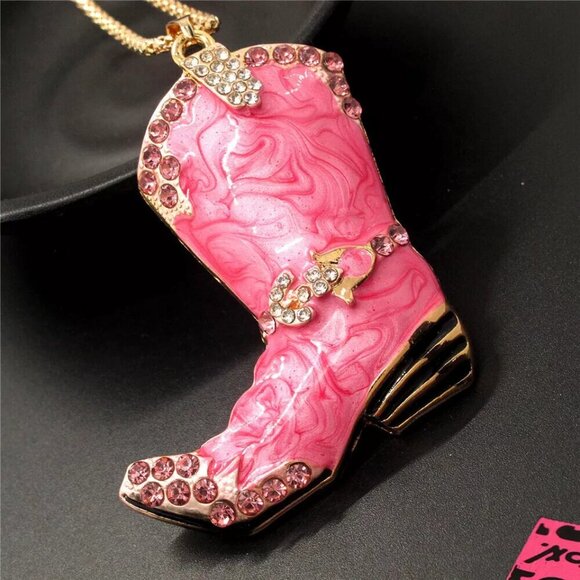 Rhinestone Embellished Pink Shoe Lady Boots Design Crystal pendant Necklace - Picture 1 of 3